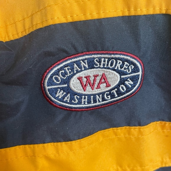 Ocean Shores reversible jacket - Picture 5 of 5